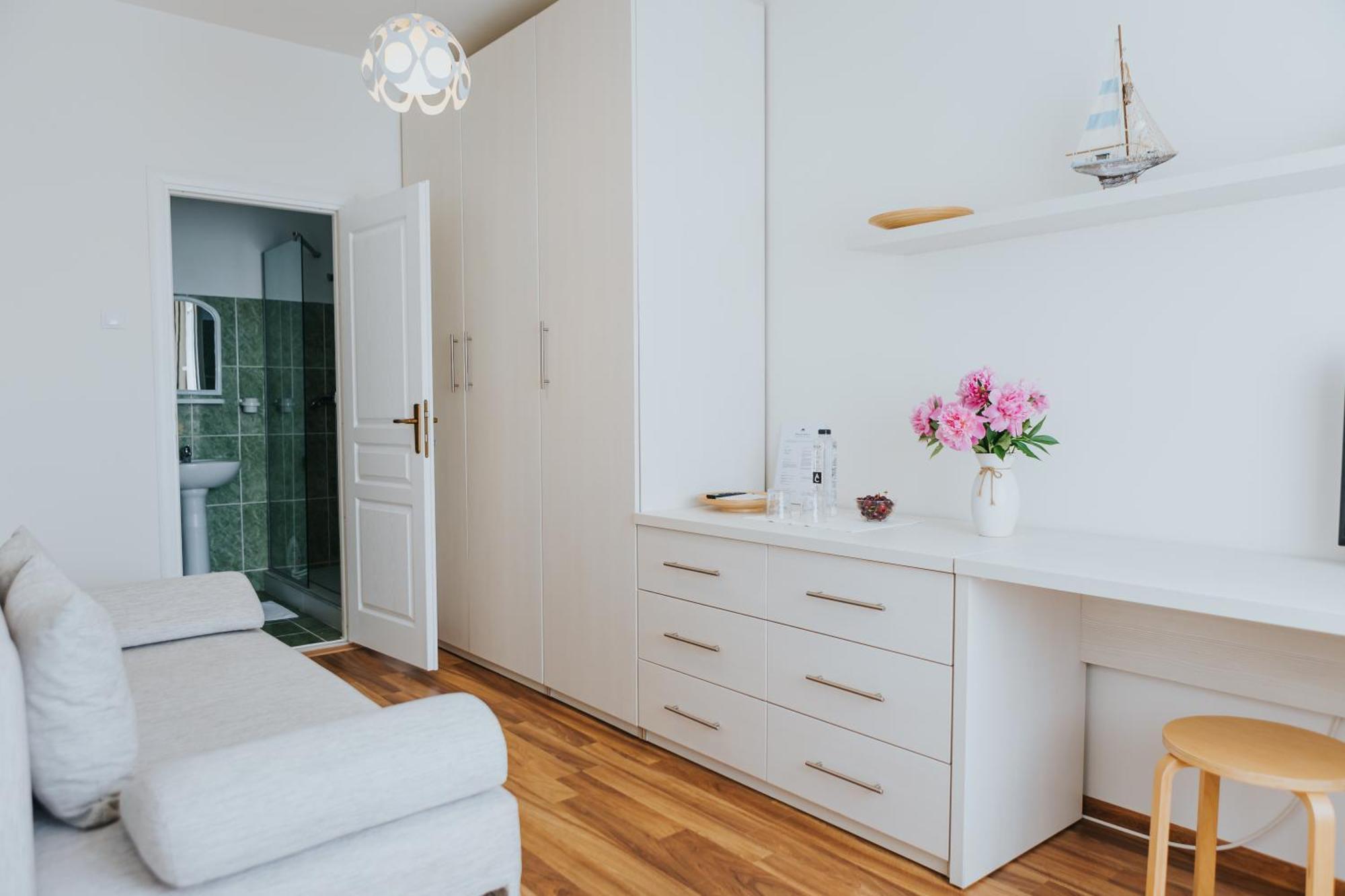 Camelia'S Cozy Place Бая-Маре Экстерьер фото
